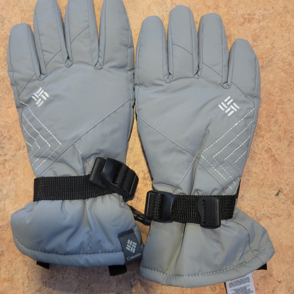 Columbia Light Gray Insulated Gloves